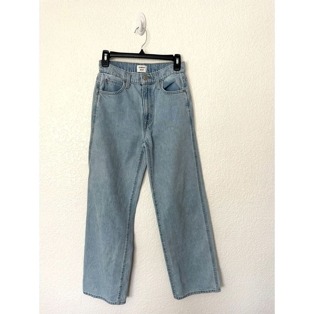 Aritzia Sunday Best Cowboy Jean Straight Leg Light Wash Size 2